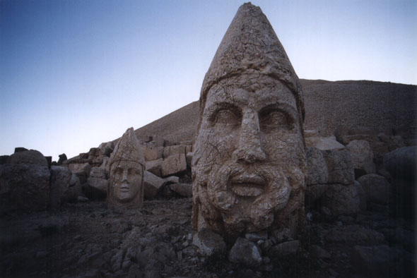 The mysterious stone heads of Nemrut Dagi