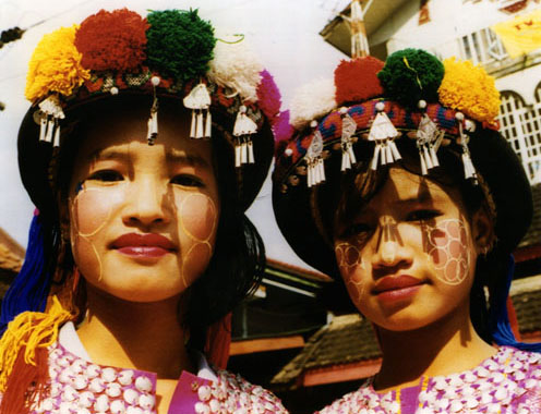 Hilltribe Girls, Mae Sai, Thailand