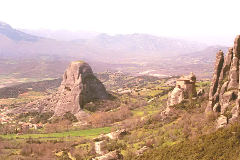 meteora.kastrakiview2.jpg